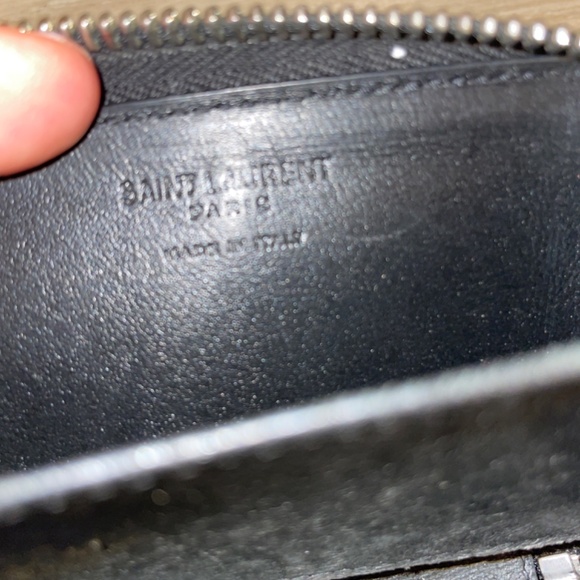 Saint Laurent Small Zippy Wallet - Picture 3 of 10